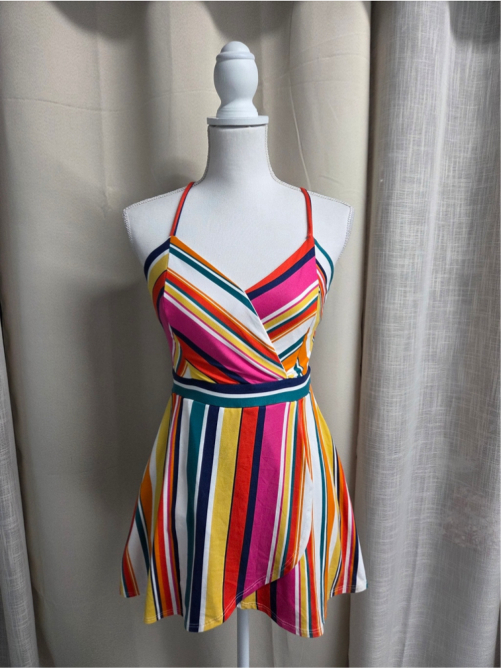 I.N. San Francisco Resort Wear Playful Romper Tropical Summer Size M